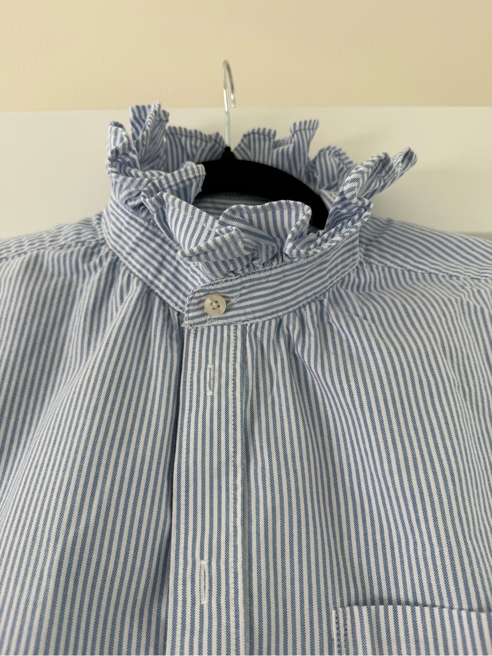 KMJ Striped Ruffle High-Neck short sleeve Button-Down Blouse - Blue